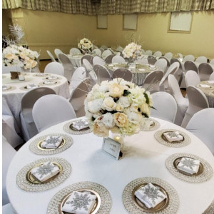 White Tablecloth